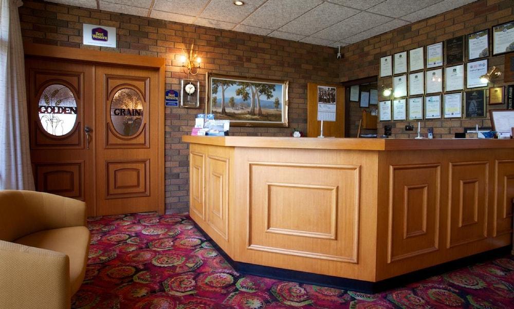 Golden Grain Motor Inn Horsham Buitenkant foto