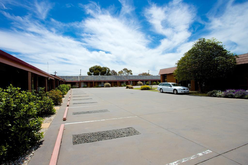 Golden Grain Motor Inn Horsham Buitenkant foto