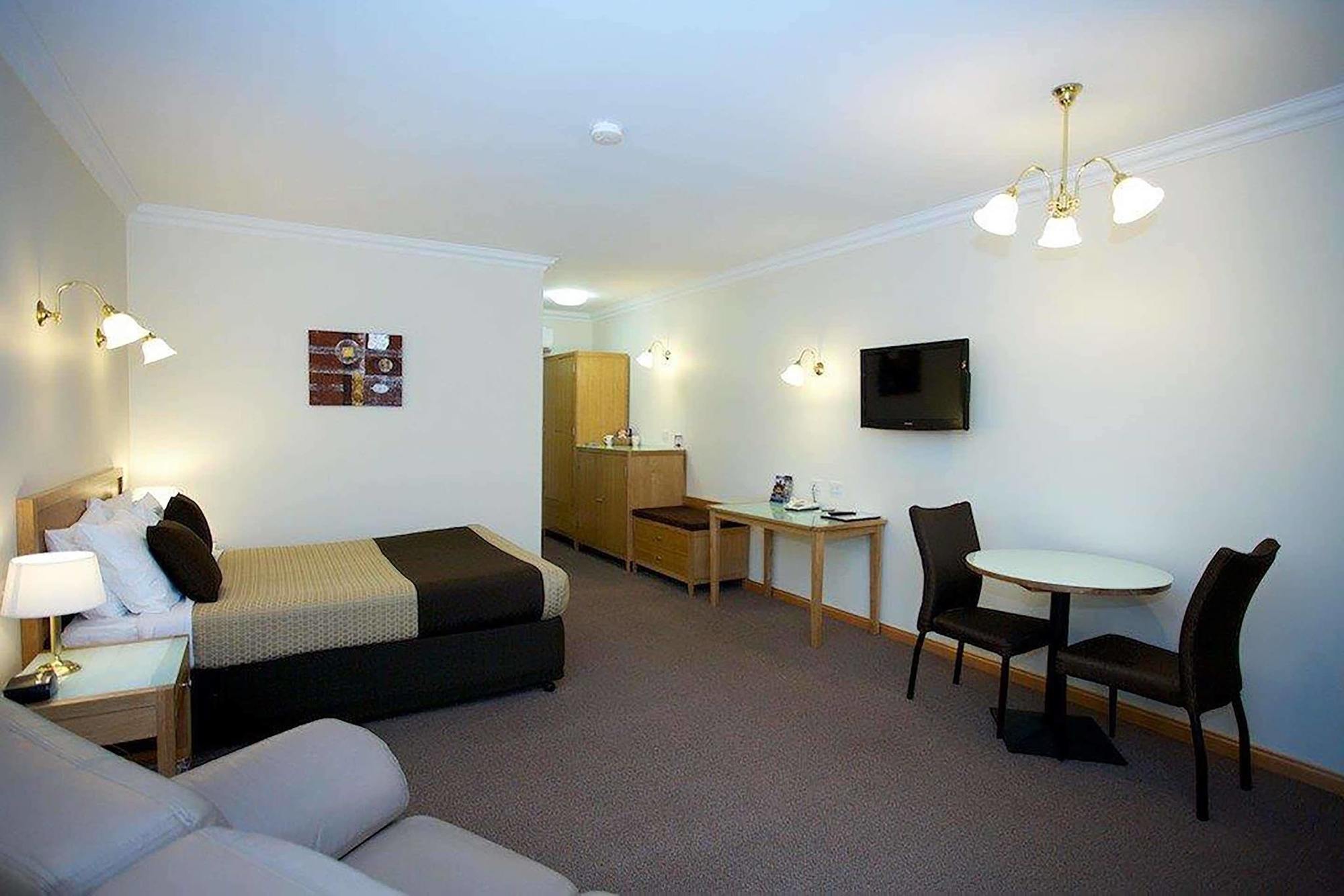 Golden Grain Motor Inn Horsham Buitenkant foto