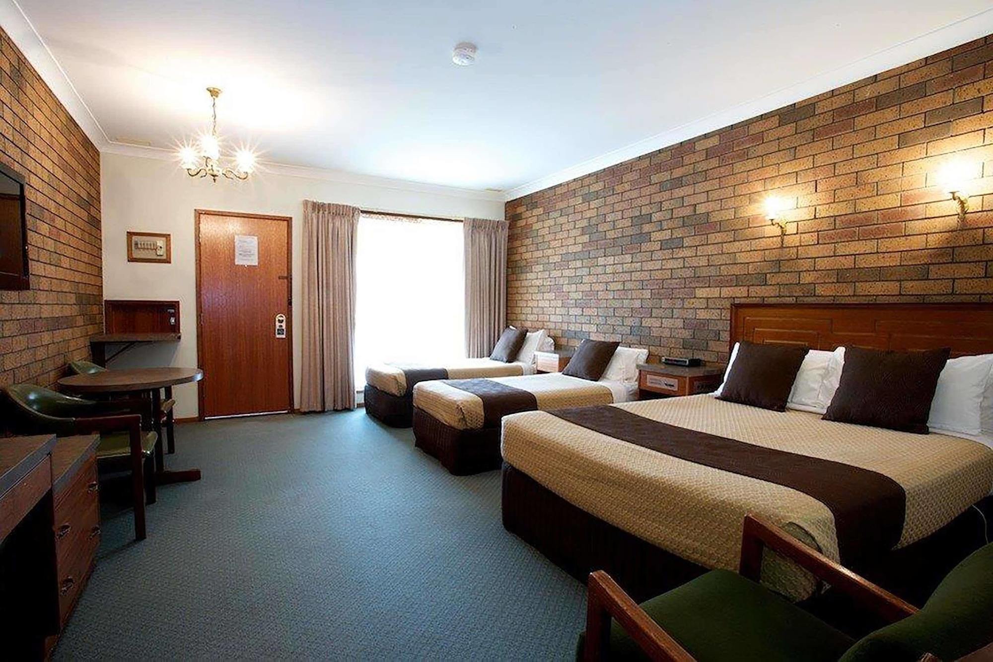 Golden Grain Motor Inn Horsham Buitenkant foto
